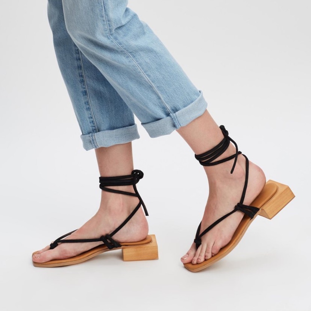 Alohas sandals 35